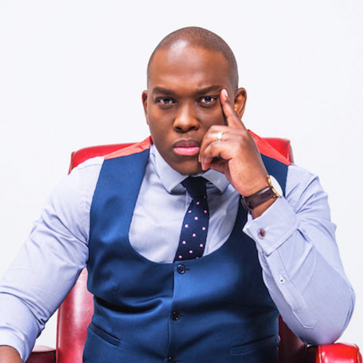 The Problem with Vusi Thembekwayo and Darkies Like Him…